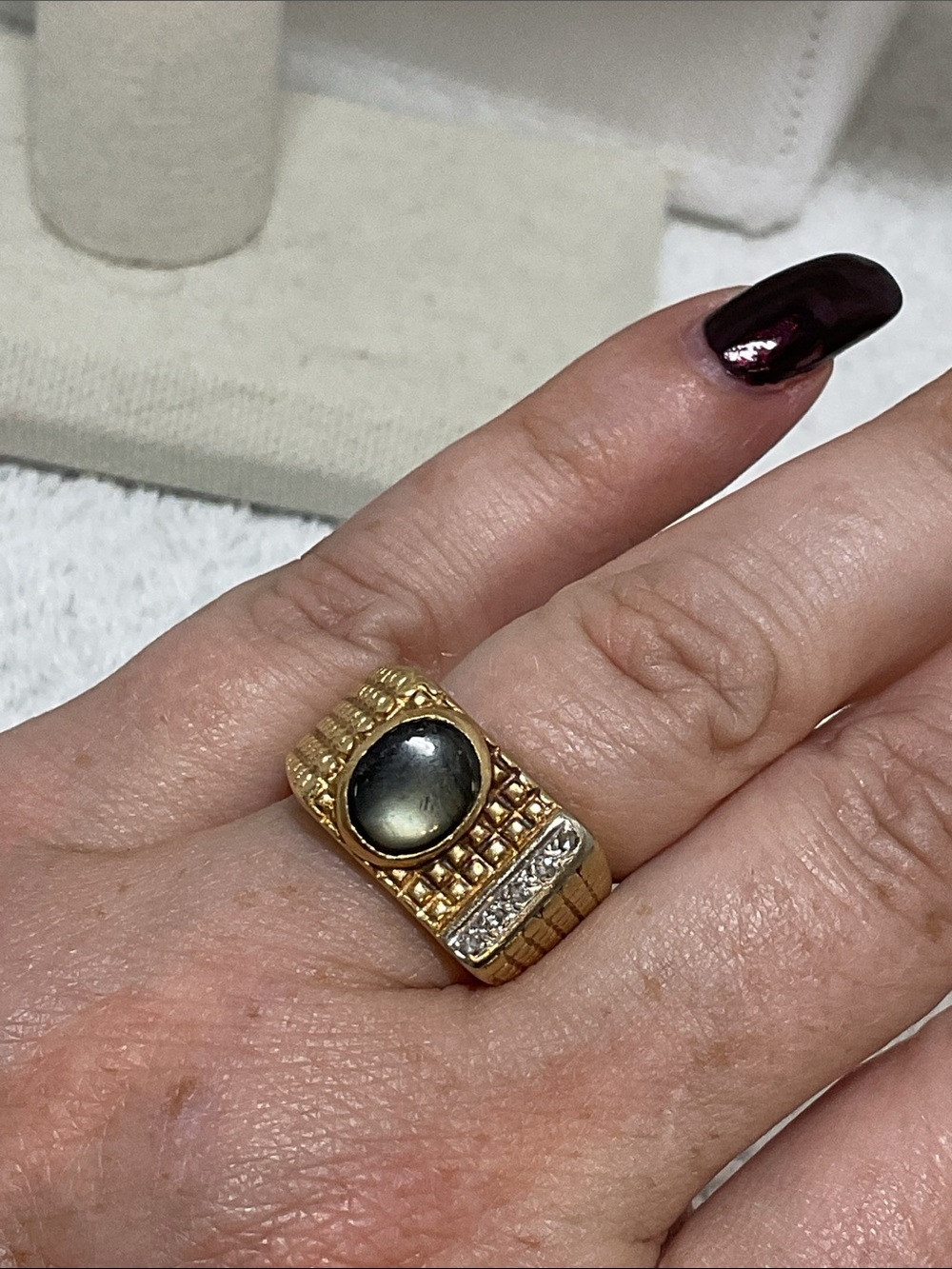 Vintage Kimberly 14K Gold Black Star Sapphire Diamond Grid Signet Ring Size 8